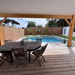 * * La Maison Du Bonheur * * Piscine Chauffee Vila Fargues-Saint-Hilaire